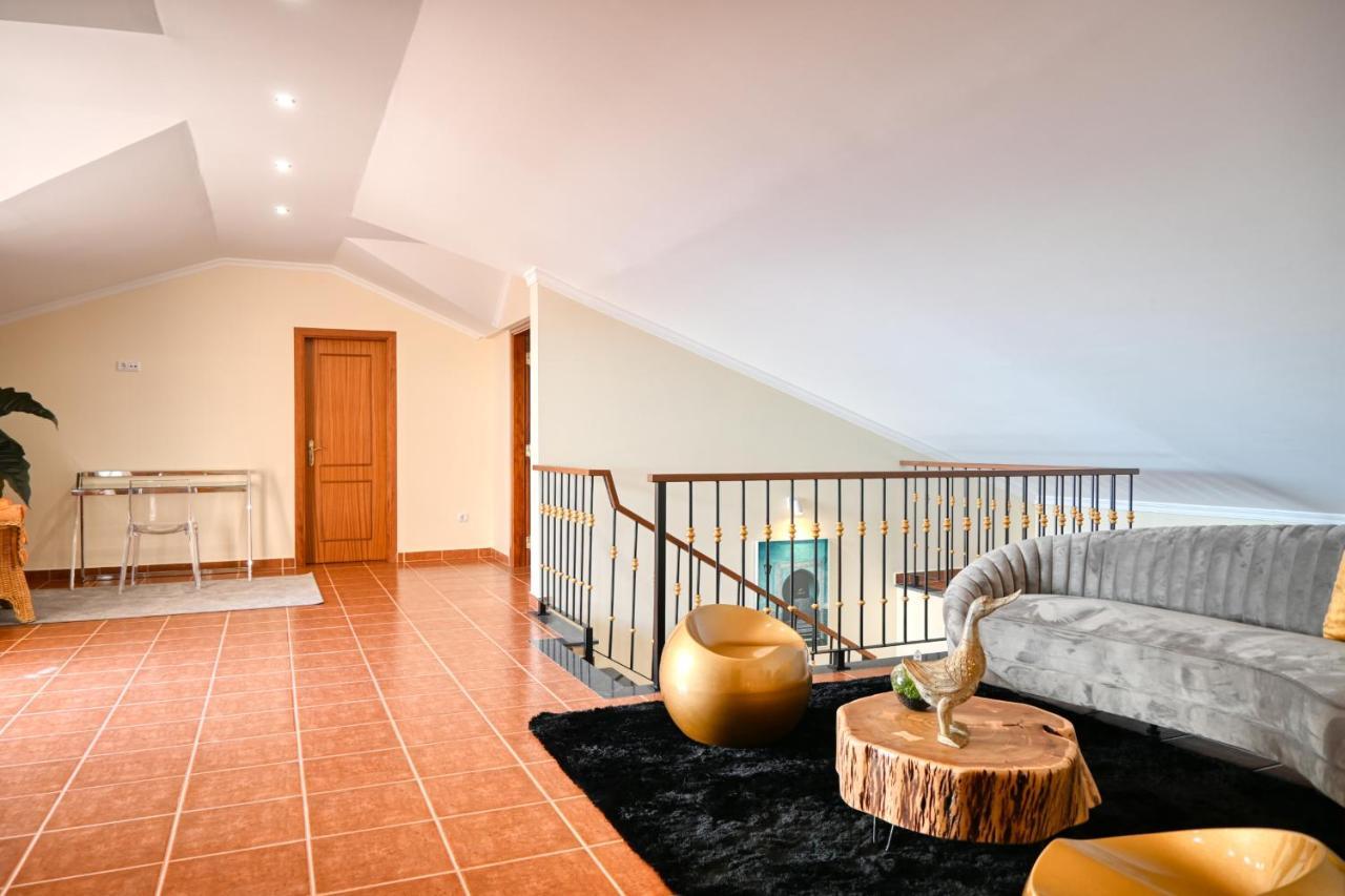 Villa Mendonca, A Home In Madeira Canhas المظهر الخارجي الصورة